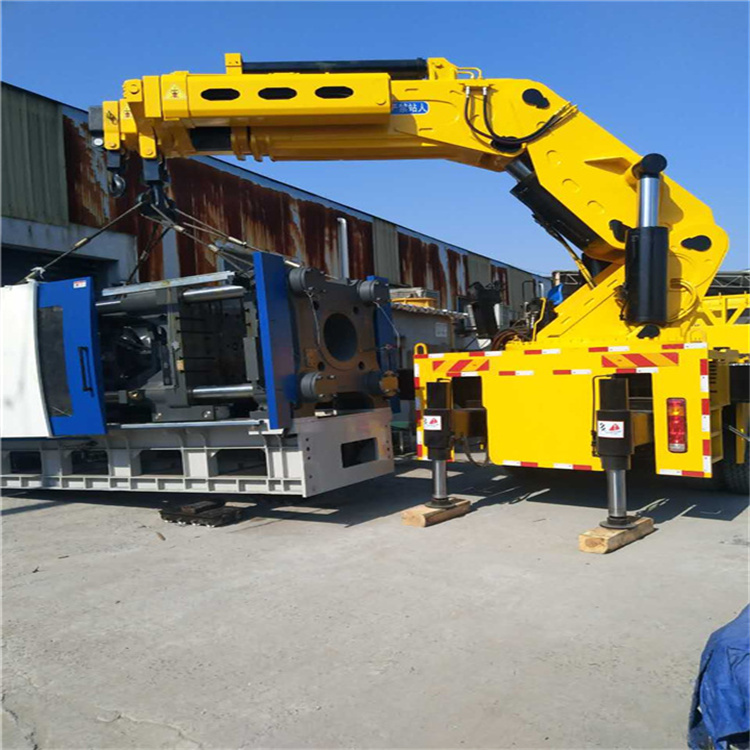 浦城县 大吨位折臂吊出租费用解析：一小时租赁多少钱