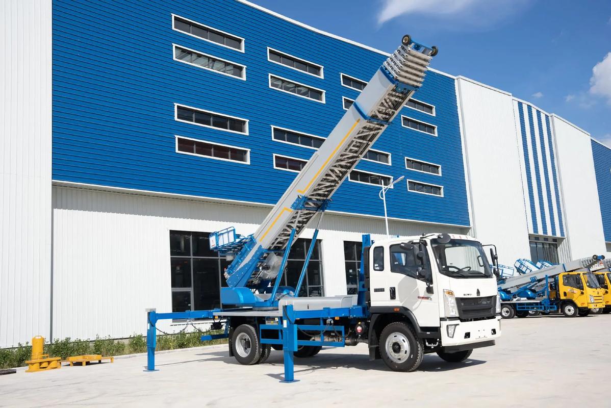 浦城县小型云梯车上料车租赁多少钱