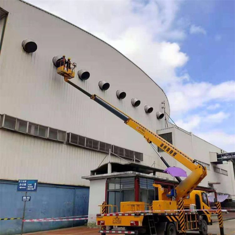 浦城县高空作业车出租服务：专业广告牌安装解决方案