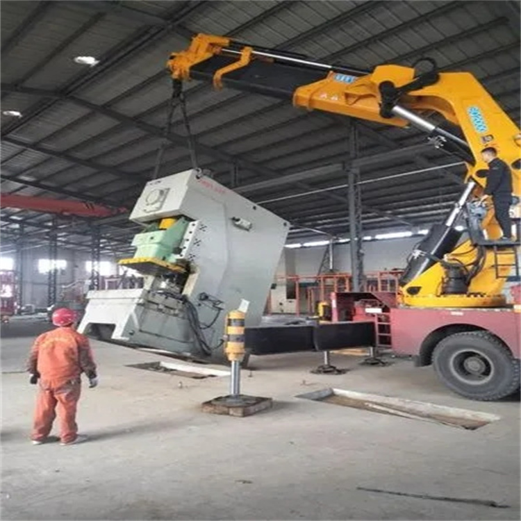 浦城县80吨折臂吊车出租附近电话