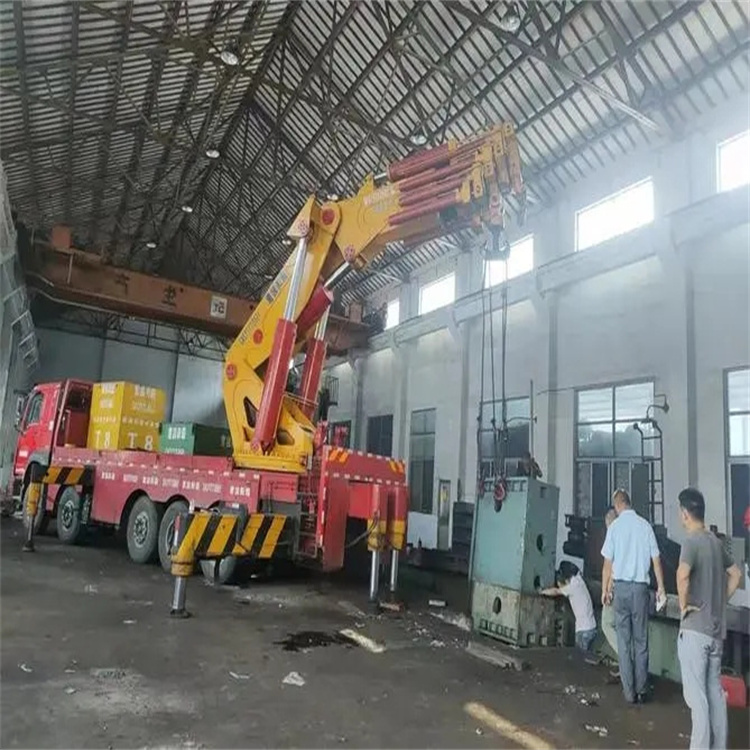 浦城县山区地形租赁哪种吊车最合适？